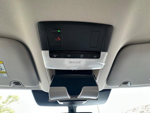new 2025 Nissan Pathfinder car, priced at $44,235