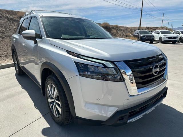 new 2025 Nissan Pathfinder car, priced at $44,235