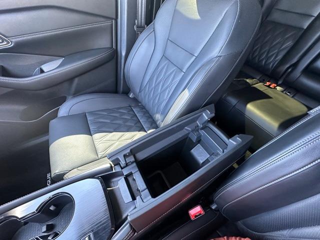 used 2024 Nissan Rogue car, priced at $33,558