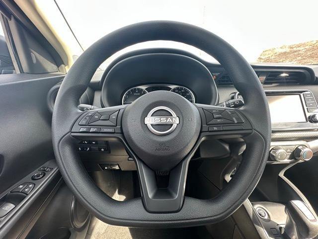 new 2025 Nissan Kicks car, priced at $23,010