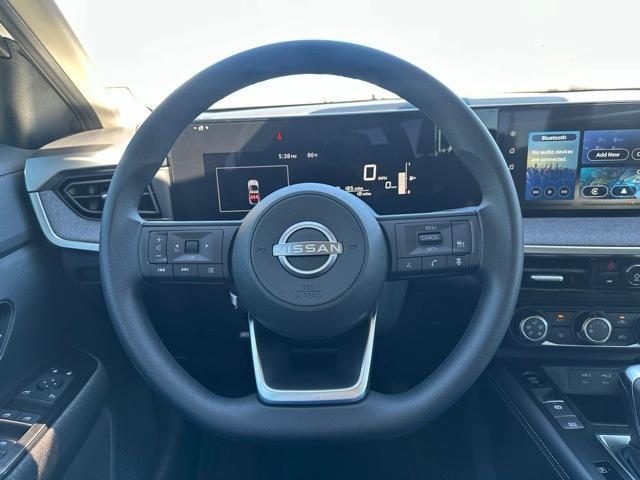 new 2025 Nissan Kicks car, priced at $27,874