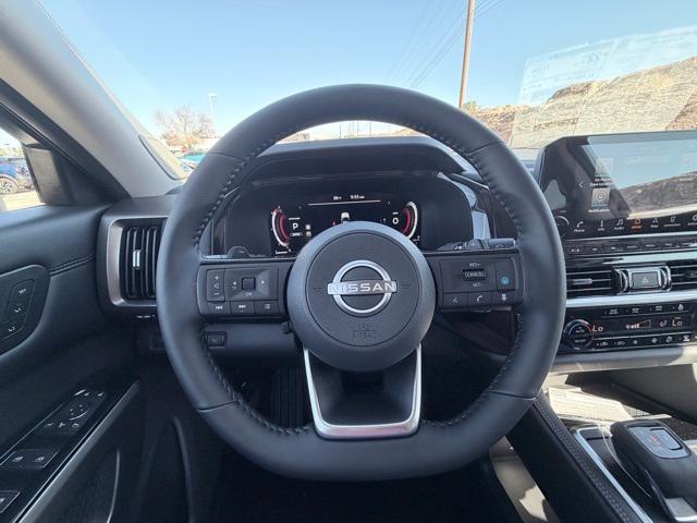 new 2025 Nissan Pathfinder car, priced at $49,060