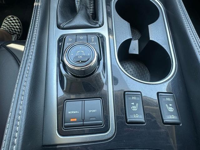 used 2016 Nissan Maxima car, priced at $13,495