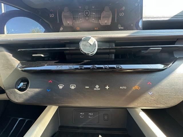 new 2025 Nissan Murano car, priced at $42,715