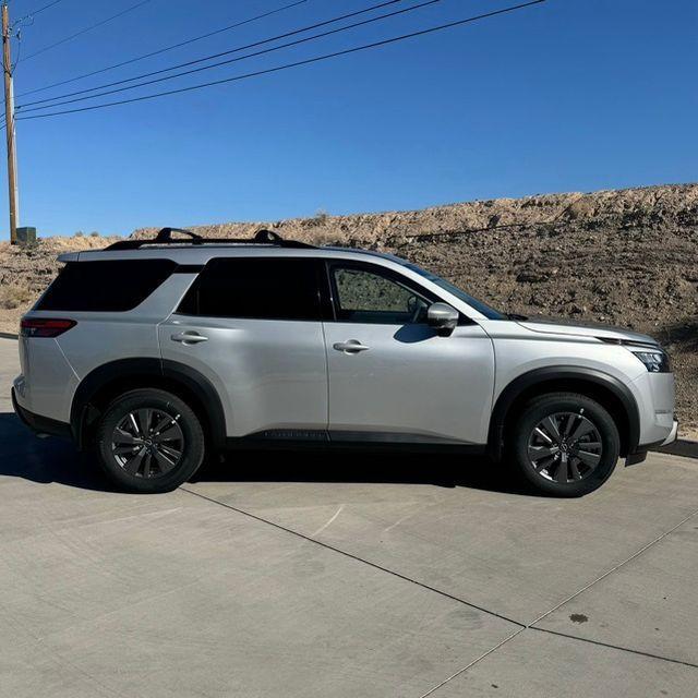 new 2024 Nissan Pathfinder car, priced at $38,150