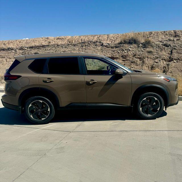 new 2024 Nissan Rogue car, priced at $31,230