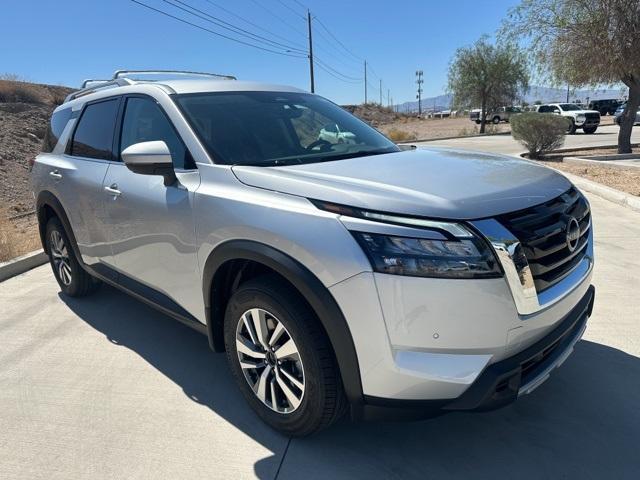 new 2025 Nissan Pathfinder car, priced at $44,580