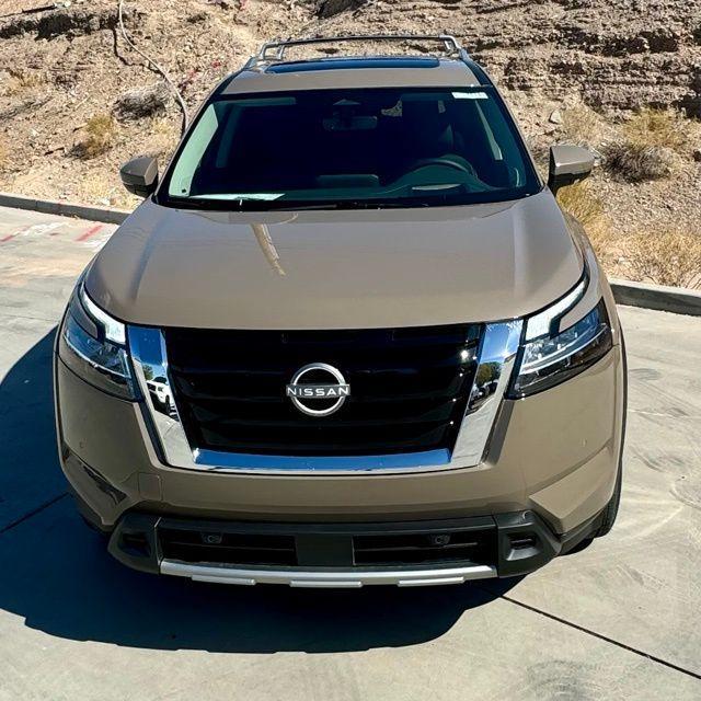 new 2024 Nissan Pathfinder car, priced at $47,712