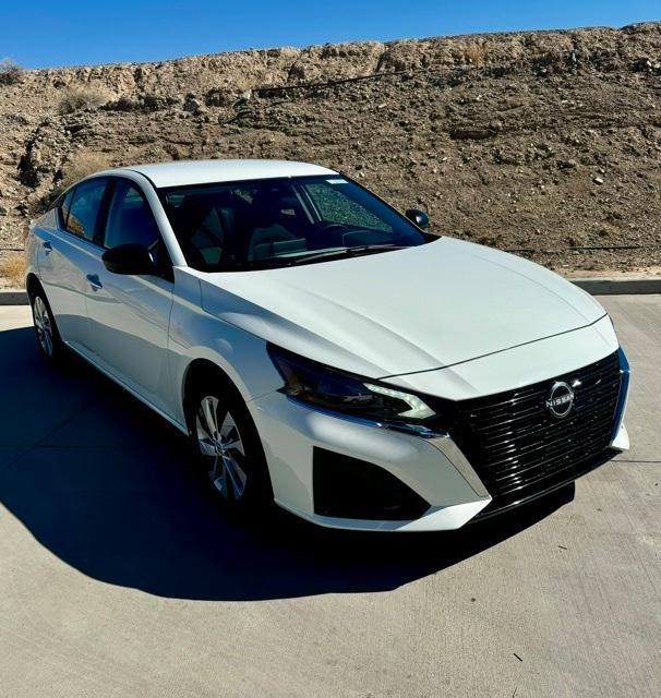 new 2025 Nissan Altima car, priced at $26,278