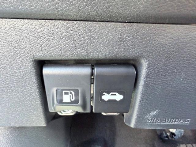 new 2025 Nissan Versa car, priced at $23,294