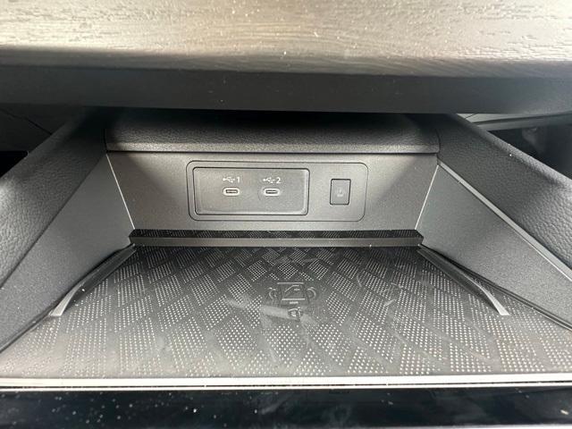new 2025 Nissan Murano car, priced at $42,895