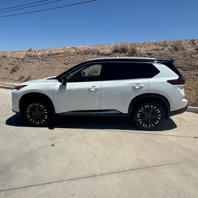 new 2024 Nissan Rogue car, priced at $38,661