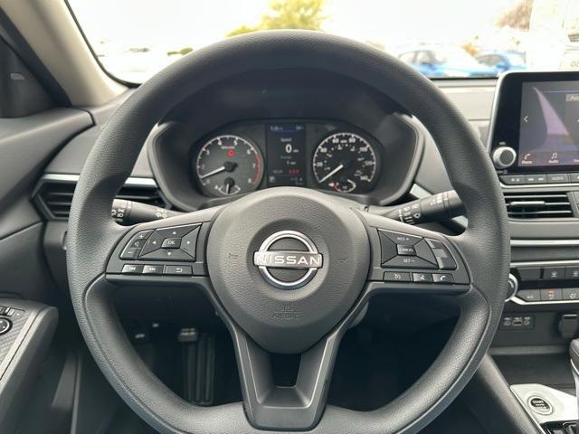 new 2025 Nissan Altima car, priced at $27,775