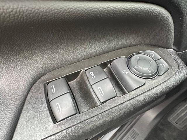 used 2023 Chevrolet Equinox car, priced at $19,987