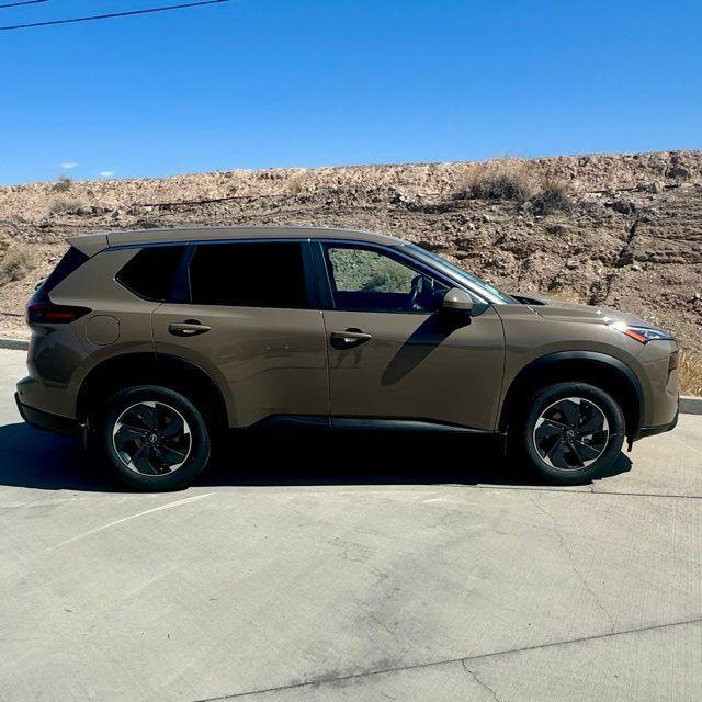 new 2024 Nissan Rogue car, priced at $30,050