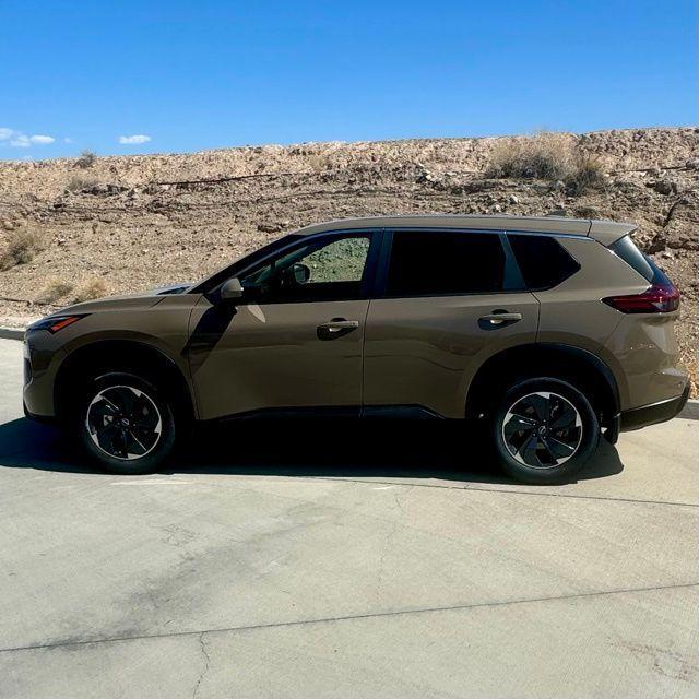 new 2024 Nissan Rogue car, priced at $30,050