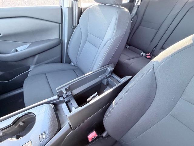 new 2025 Nissan Rogue car