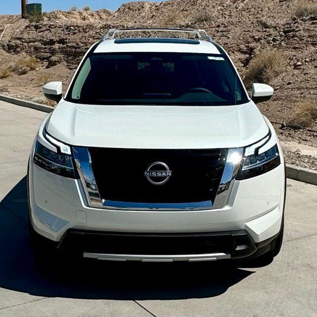 new 2024 Nissan Pathfinder car, priced at $45,733