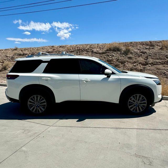 new 2024 Nissan Pathfinder car, priced at $45,733