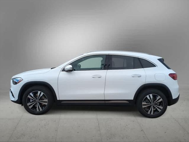 new 2025 Mercedes-Benz GLA 250 car, priced at $47,295
