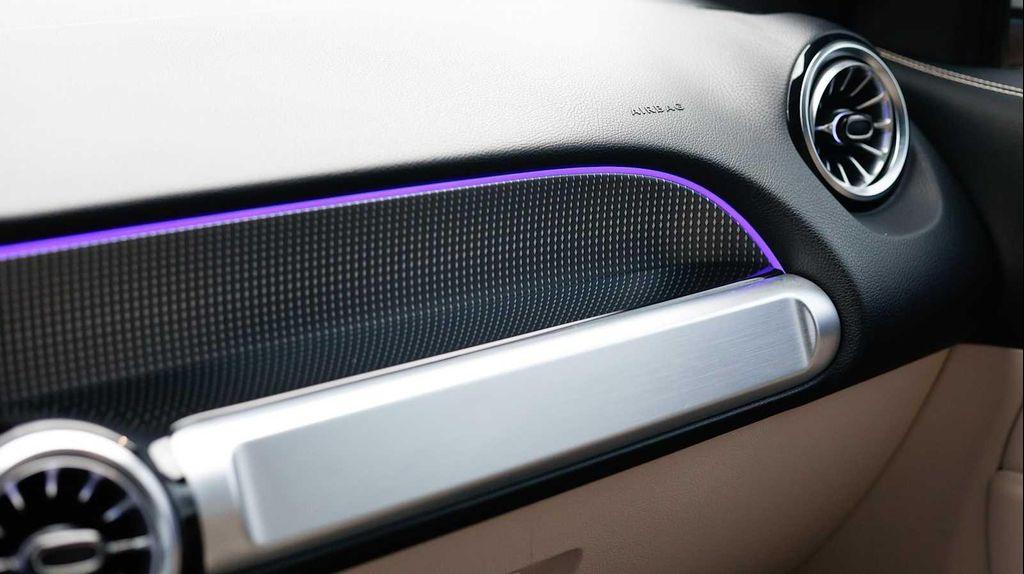 used 2022 Mercedes-Benz GLB 250 car, priced at $30,997