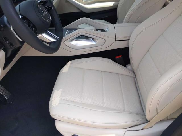 new 2025 Mercedes-Benz GLS 450 car, priced at $97,430