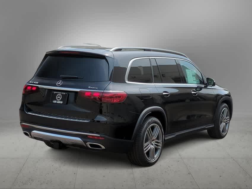 new 2025 Mercedes-Benz GLS 450 car, priced at $97,445