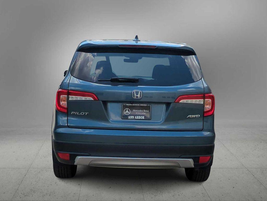 used 2021 Honda Pilot car, priced at $24,999