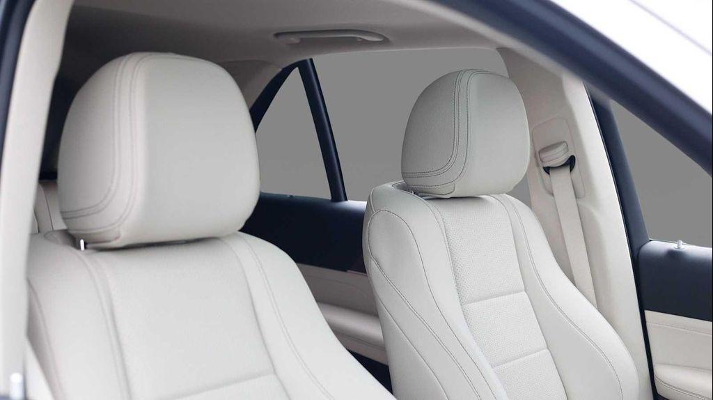 used 2025 Mercedes-Benz GLE 350 car, priced at $62,056