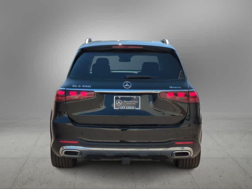 new 2025 Mercedes-Benz GLS 450 car, priced at $101,210