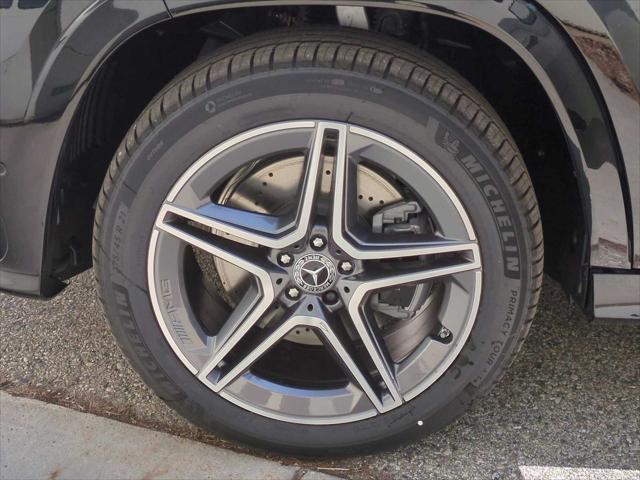 new 2025 Mercedes-Benz GLS 450 car, priced at $101,210