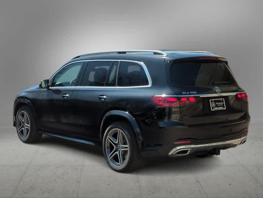 new 2025 Mercedes-Benz GLS 450 car, priced at $101,210