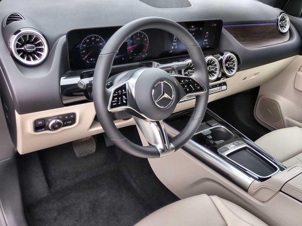new 2026 Mercedes-Benz GLA 250 car, priced at $49,345