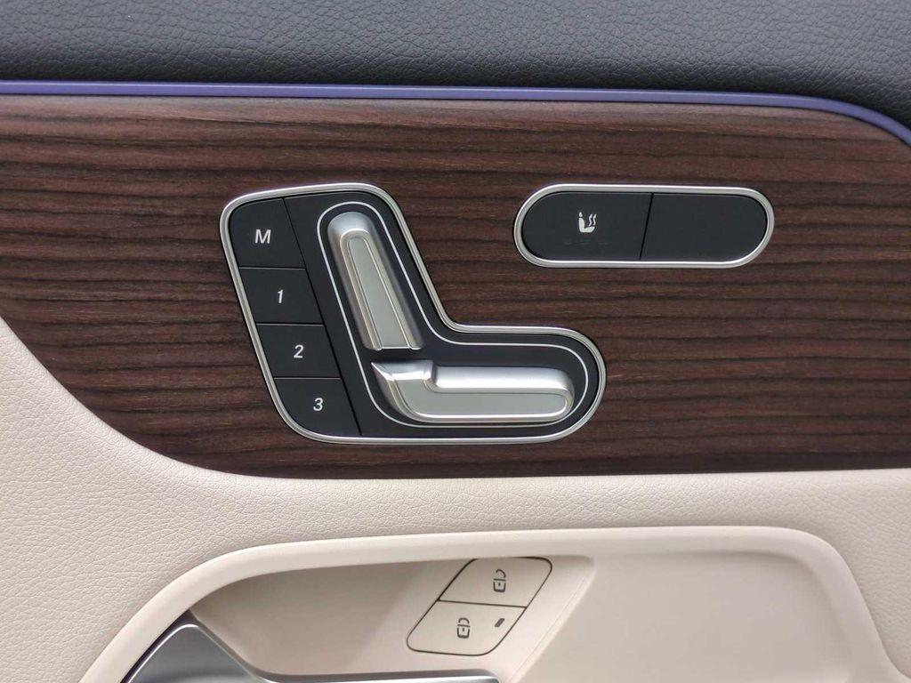 new 2026 Mercedes-Benz GLA 250 car, priced at $49,345