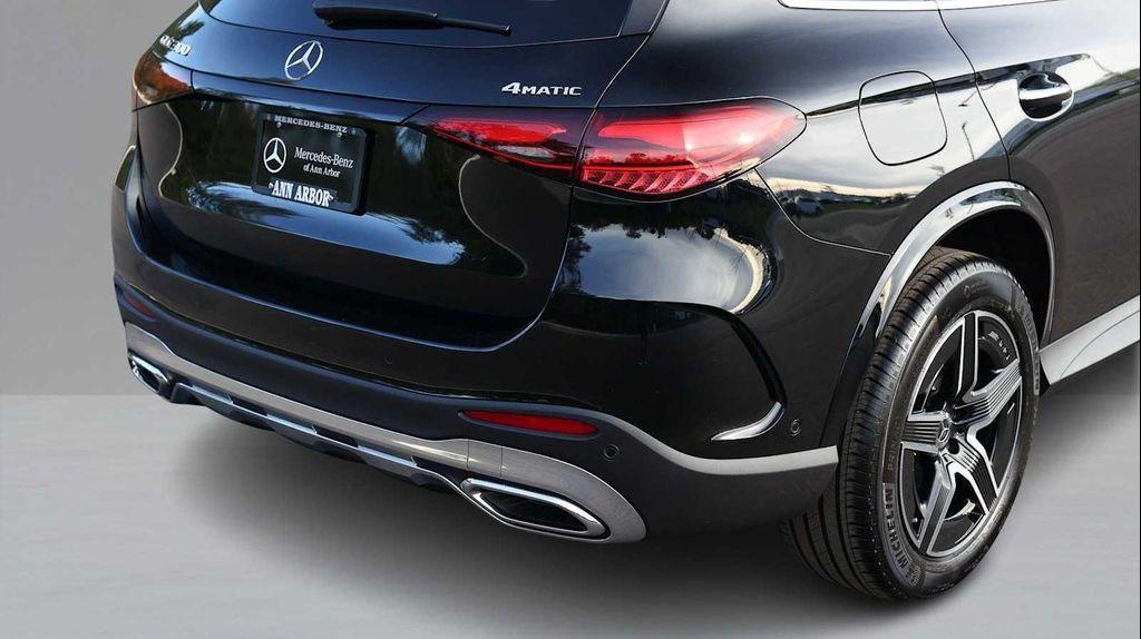 new 2026 Mercedes-Benz GLC 300 car, priced at $60,555