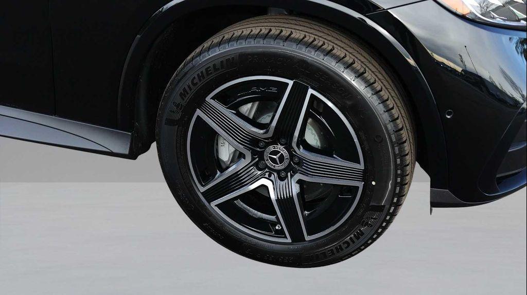 new 2026 Mercedes-Benz GLC 300 car, priced at $60,555