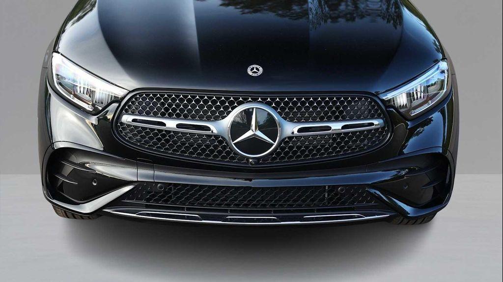 new 2026 Mercedes-Benz GLC 300 car, priced at $60,555