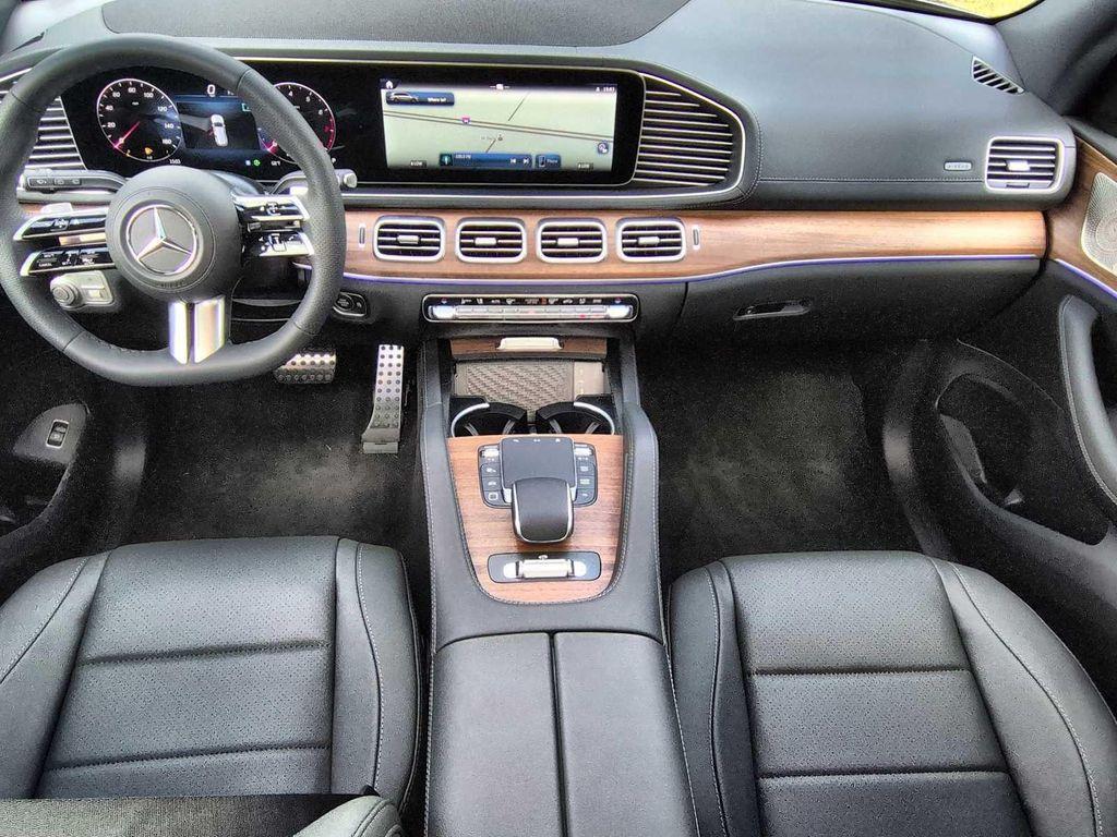 new 2025 Mercedes-Benz GLS 450 car, priced at $96,495