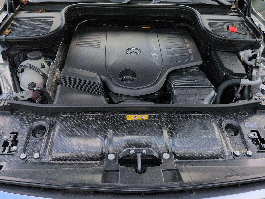 new 2025 Mercedes-Benz GLS 450 car, priced at $96,495