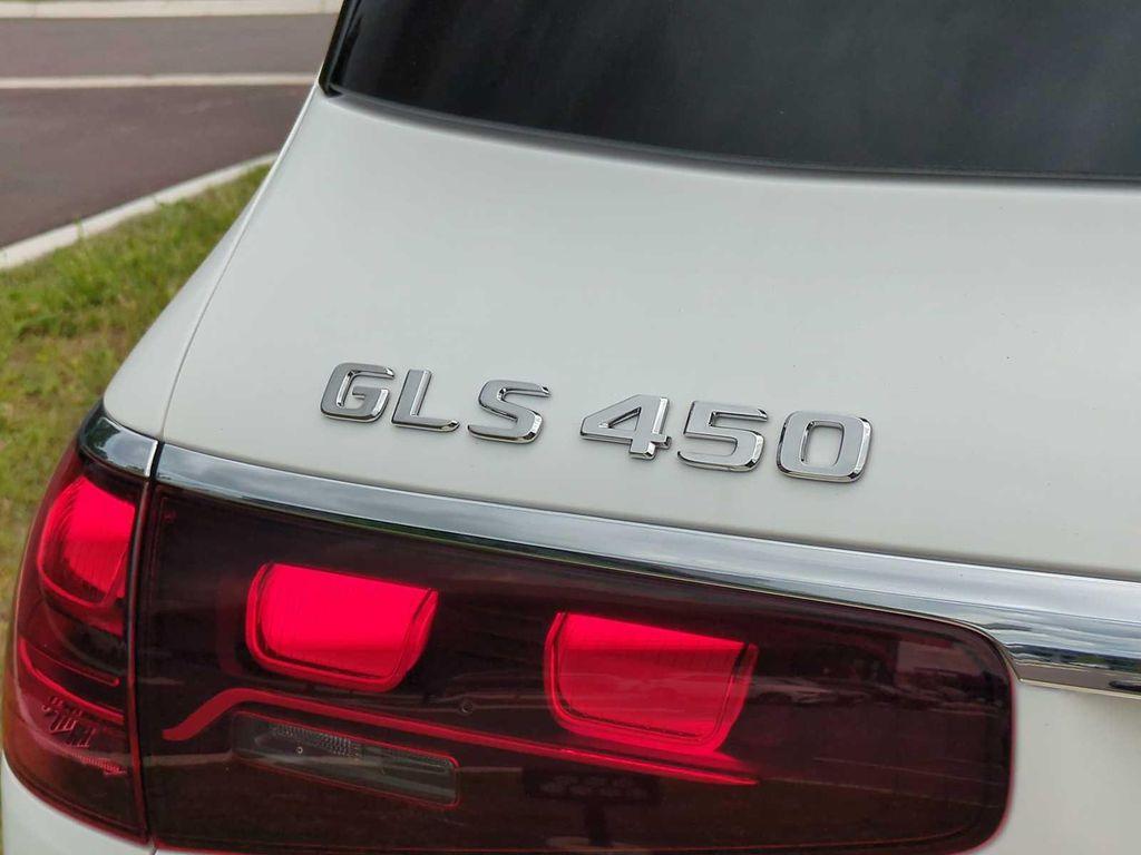 new 2025 Mercedes-Benz GLS 450 car, priced at $97,430