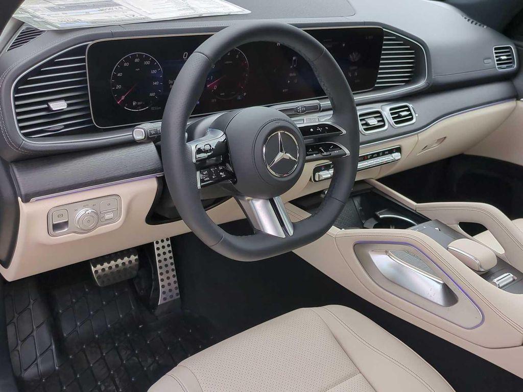 new 2025 Mercedes-Benz GLS 450 car, priced at $97,430