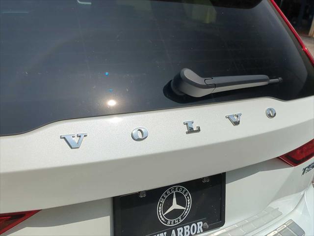 used 2022 Volvo V60 Cross Country car, priced at $30,999