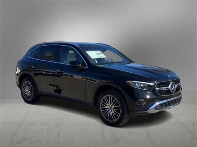 new 2024 Mercedes-Benz GLC 300 car, priced at $51,995