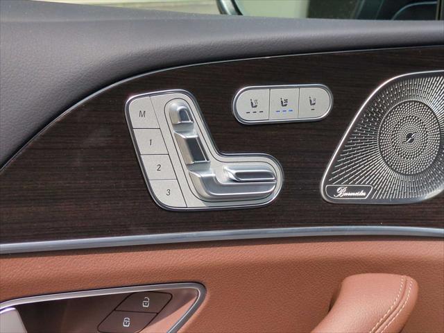 used 2023 Jeep Grand Cherokee car, priced at $33,000