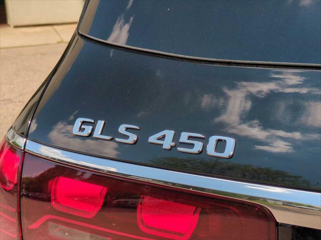 new 2025 Mercedes-Benz GLS 450 car, priced at $92,910