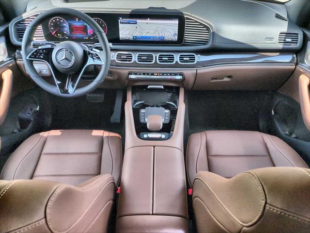 new 2025 Mercedes-Benz GLS 450 car, priced at $92,910