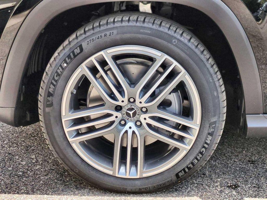 new 2025 Mercedes-Benz GLS 450 car, priced at $92,910