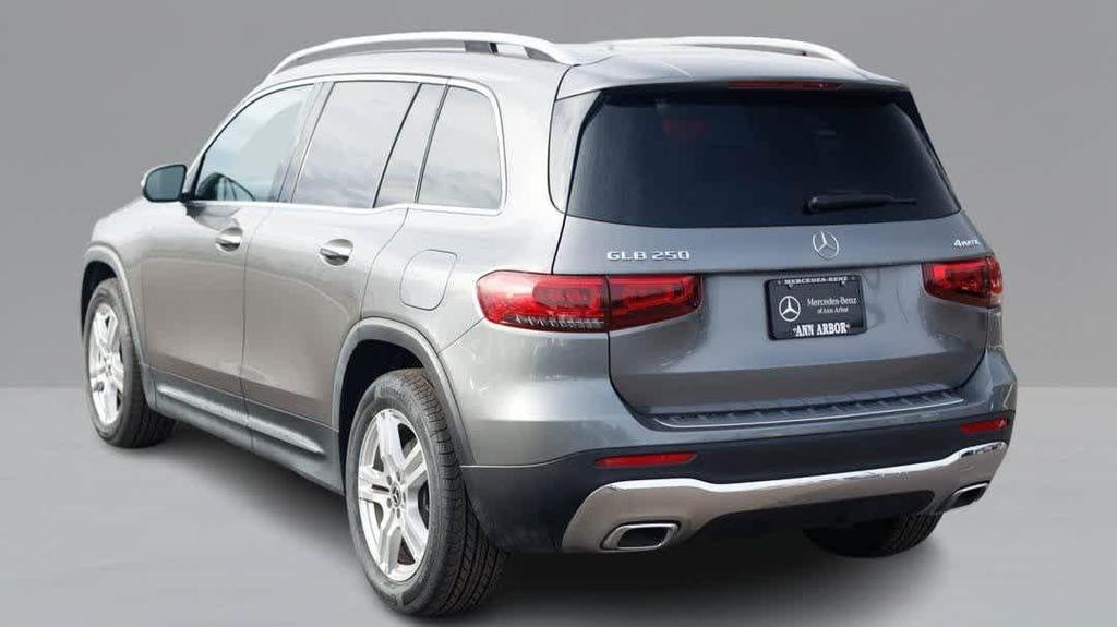 used 2022 Mercedes-Benz GLB 250 car, priced at $29,347