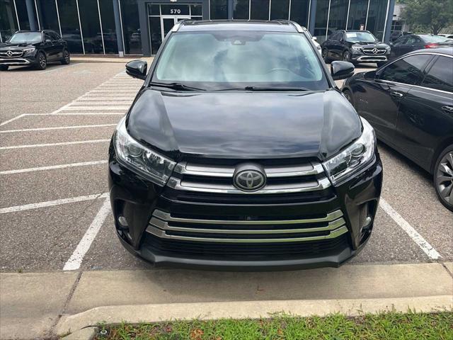 used 2018 Toyota Highlander car, priced at $23,499