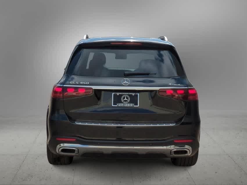 new 2025 Mercedes-Benz GLS 450 car, priced at $96,585